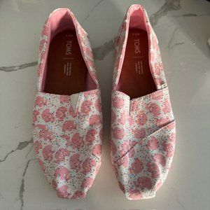 TOMS Pink Canvas Elephant Sprinkles Puff (W Size 8.5)